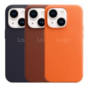 11d66287-8c95-11ef-80ba-9457a5668888-big.jpg Чохол Leather Case with MagSafe для iPhone 15