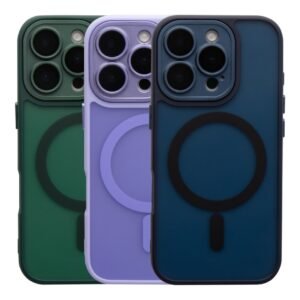 cca8a5cf-0e05-11f0-80c3-9457a5668888-big.jpg Чохол TPU+PC Magnetic Matte Camera Lens with Magsafe для iPhone 16 Pro Max